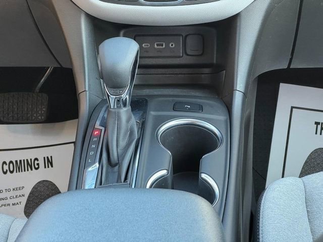 Used 2022 Chevrolet Equinox LT w/ Driver Convenience Package image 14