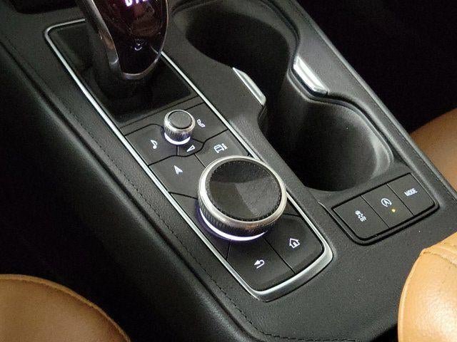 Certified 2024 Cadillac XT4 Sport FWD image 29
