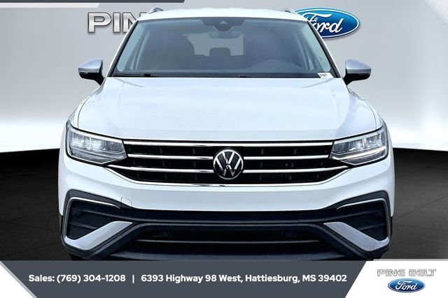 Used 2024 Volkswagen Tiguan Wolfsburg Edition image 3