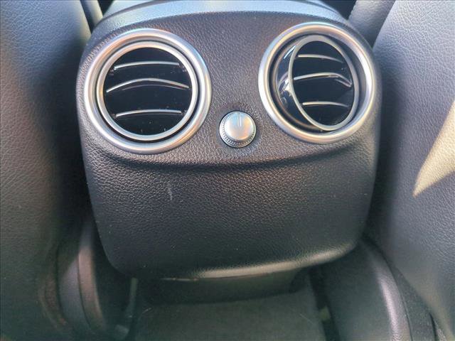 Used 2022 Mercedes-Benz GLC 300 4MATIC image 17