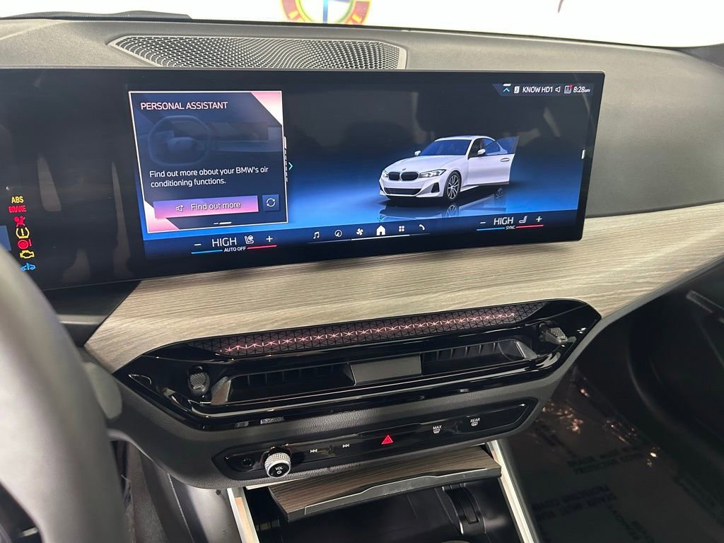 Used 2025 BMW 330i xDrive Sedan image 2