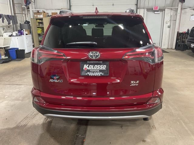 Used 2018 Toyota RAV4 XLE w/ Plus Extra Value Package image 5