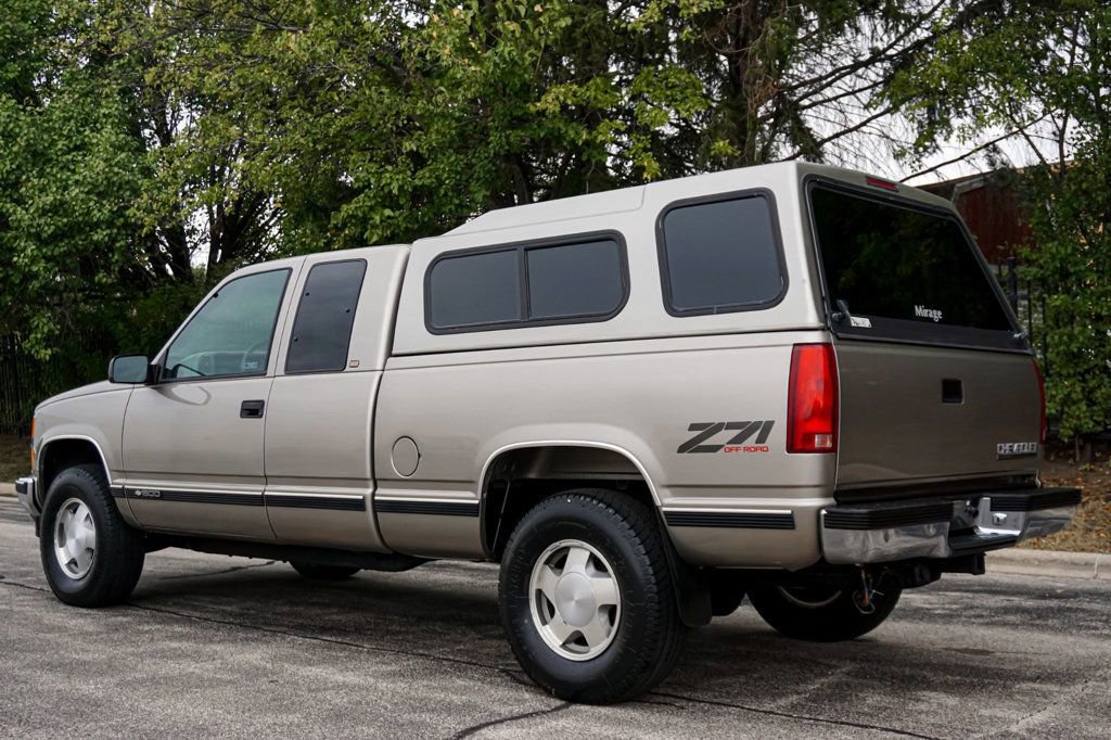 Used 1998 Chevrolet Silverado 1500 4x4 Extended Cab w/ Preferred Equipment Group 2 image 19