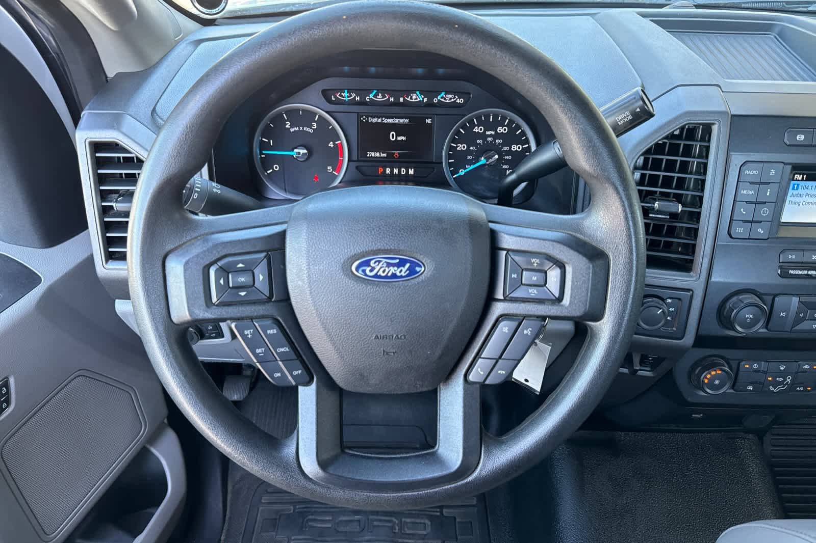 Used 2020 Ford F250 XL w/ Power Equipment Group image 13