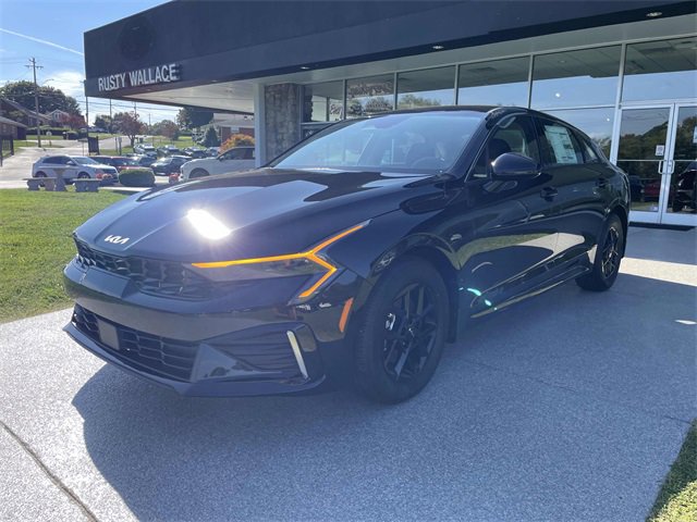 New 2026 Kia K5 LXS image 4
