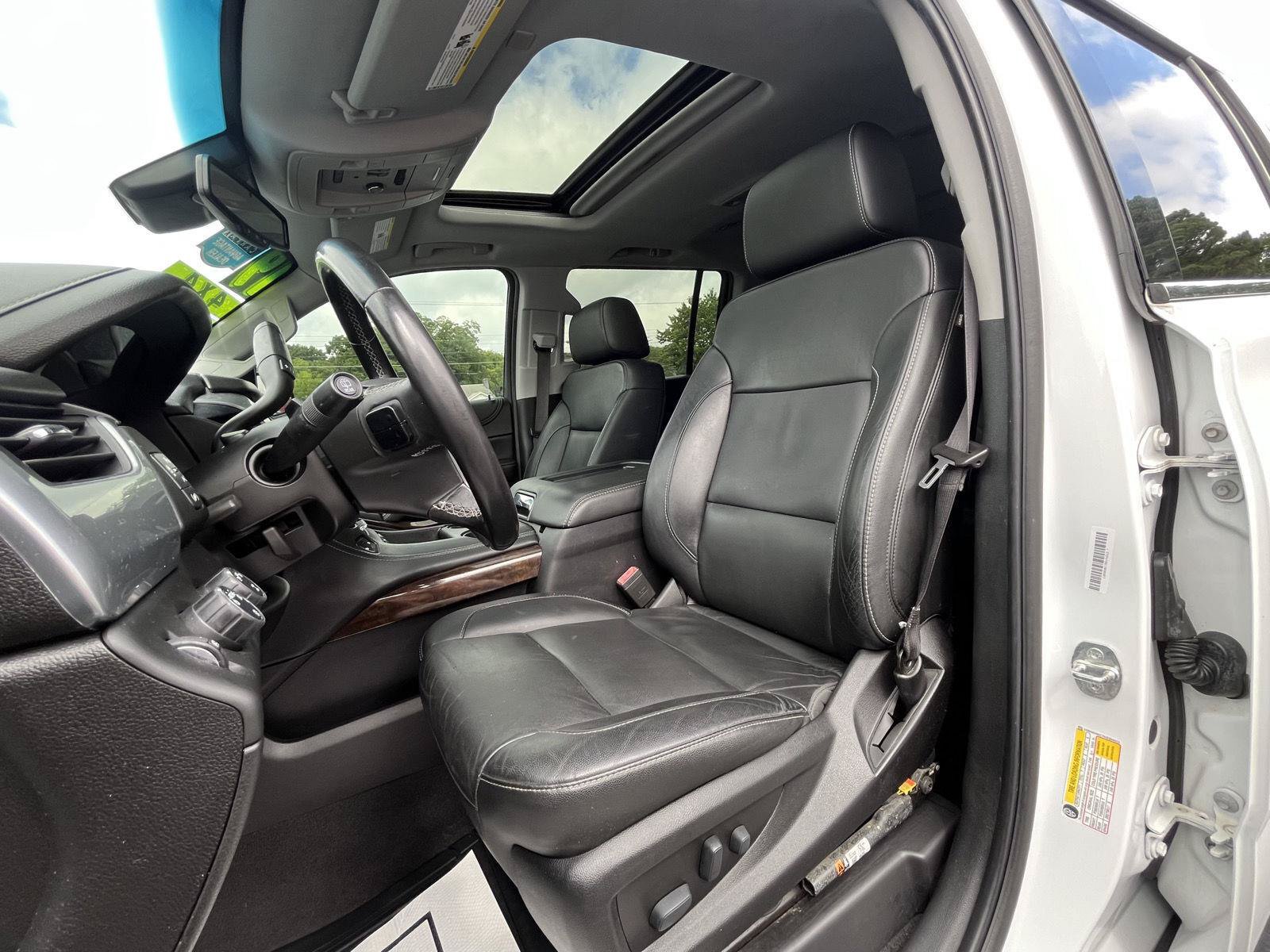 Used 2019 Chevrolet Suburban LT AWD/4WD image 5