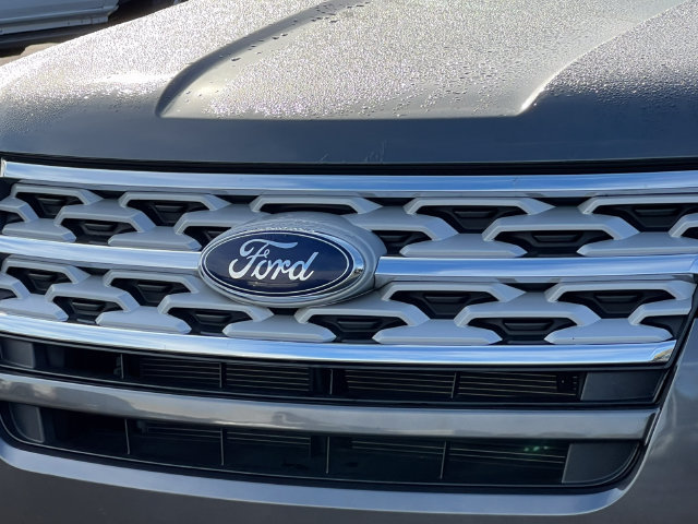 Certified 2019 Ford Explorer XLT w/ Equipment Group 202A AWD/4WD image 43