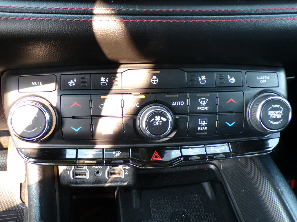 Used 2024 Dodge Durango R/T AWD/4WD image 28