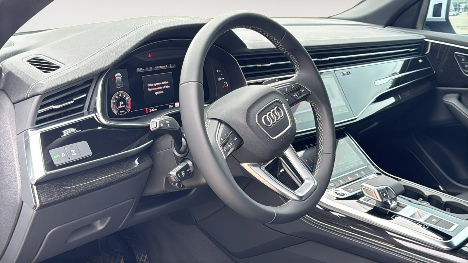Used 2024 Audi Q8 Premium Plus AWD/4WD image 10