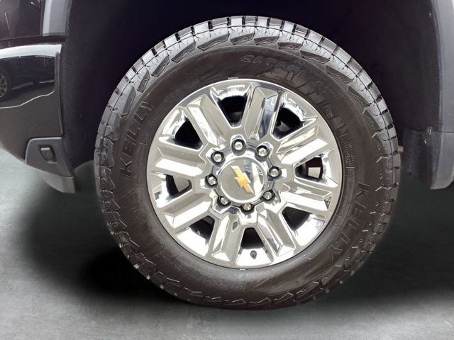 Used 2024 Chevrolet Silverado 2500 High Country AWD/4WD image 12