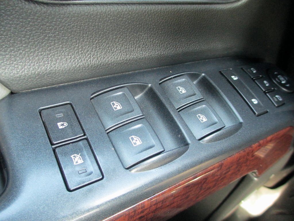 Used 2018 GMC Sierra 1500 SLT w/ SLT Premium Package image 23