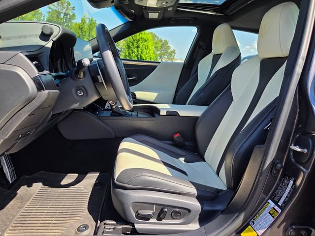 Used 2024 Lexus ES 350 F Sport w/ Accessory Package (Z2) FWD image 9