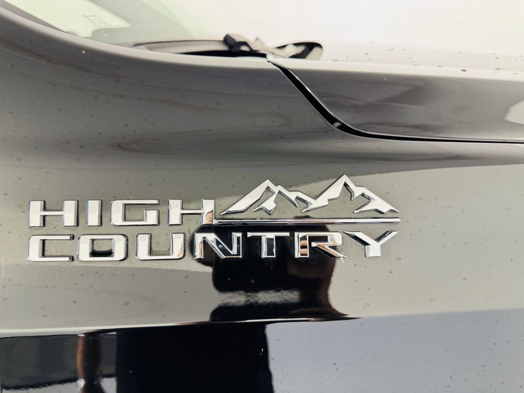 Used 2023 Chevrolet Suburban High Country w/ Max Trailering Package RWD image 34
