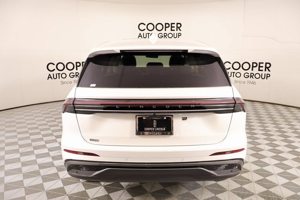 New 2026 Lincoln Nautilus Premier w/ Equipment Group 102A AWD/4WD image 22