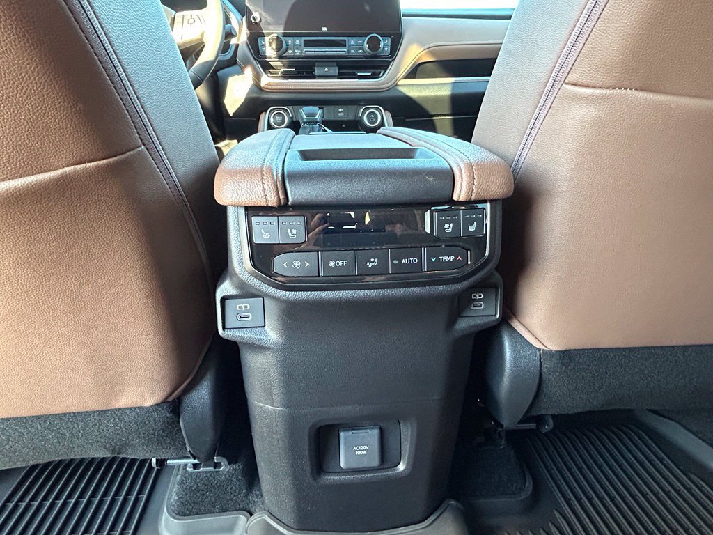 Used 2026 Toyota Grand Highlander AWD image 22