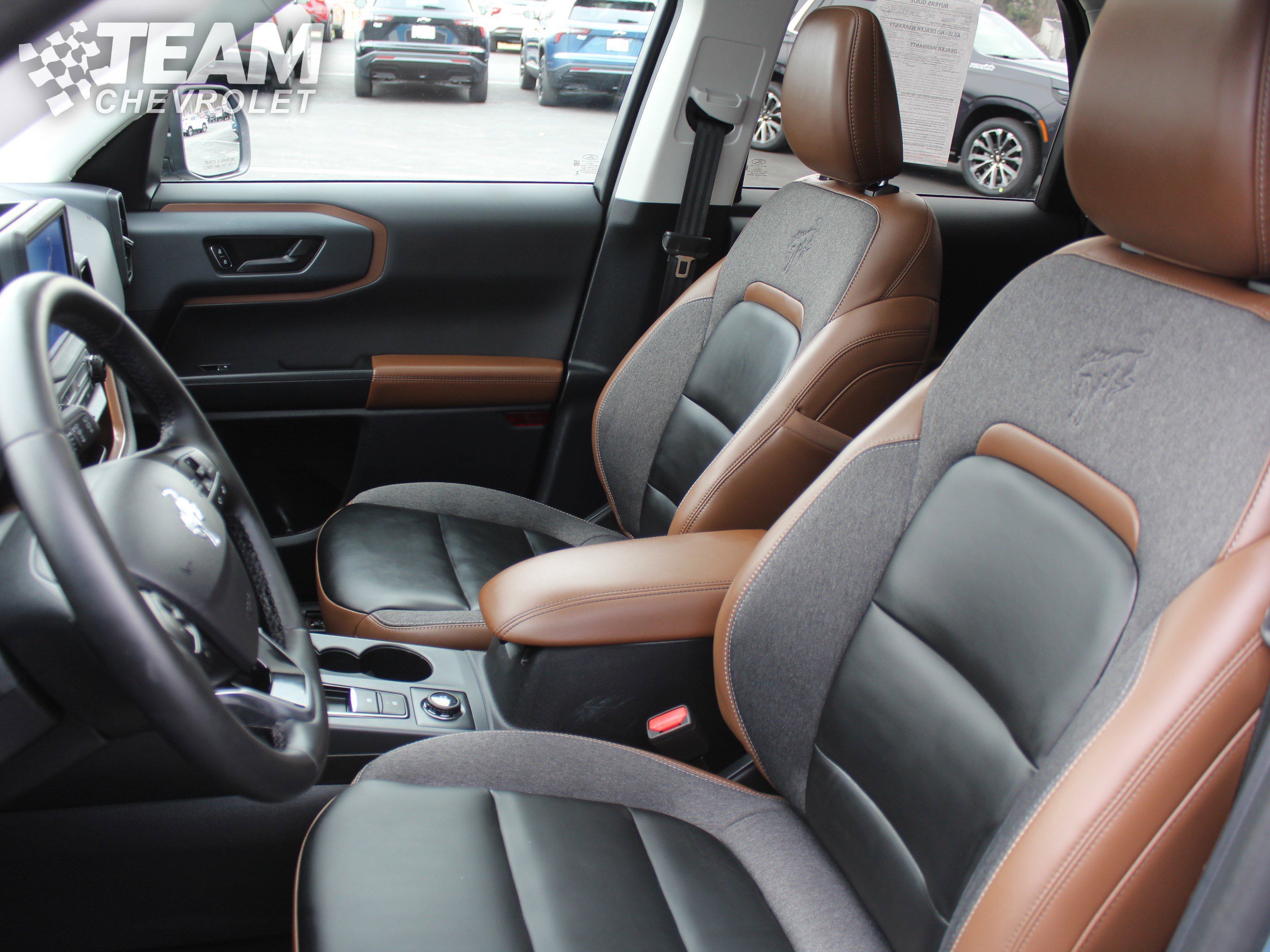 Used 2024 Ford Bronco Sport Outer Banks w/ Tech Package image 11