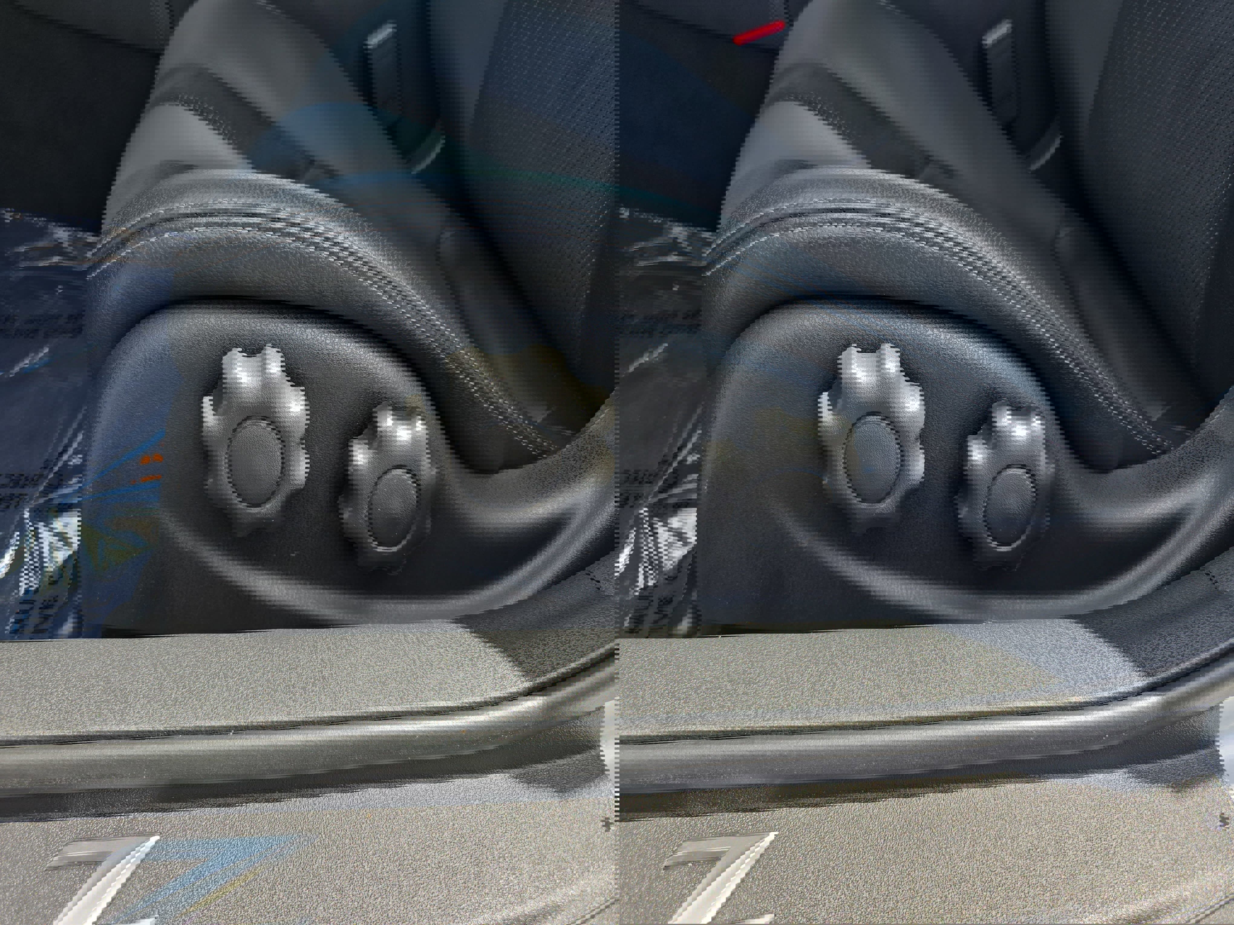 Used 2020 Nissan 370Z Touring Sport image 25