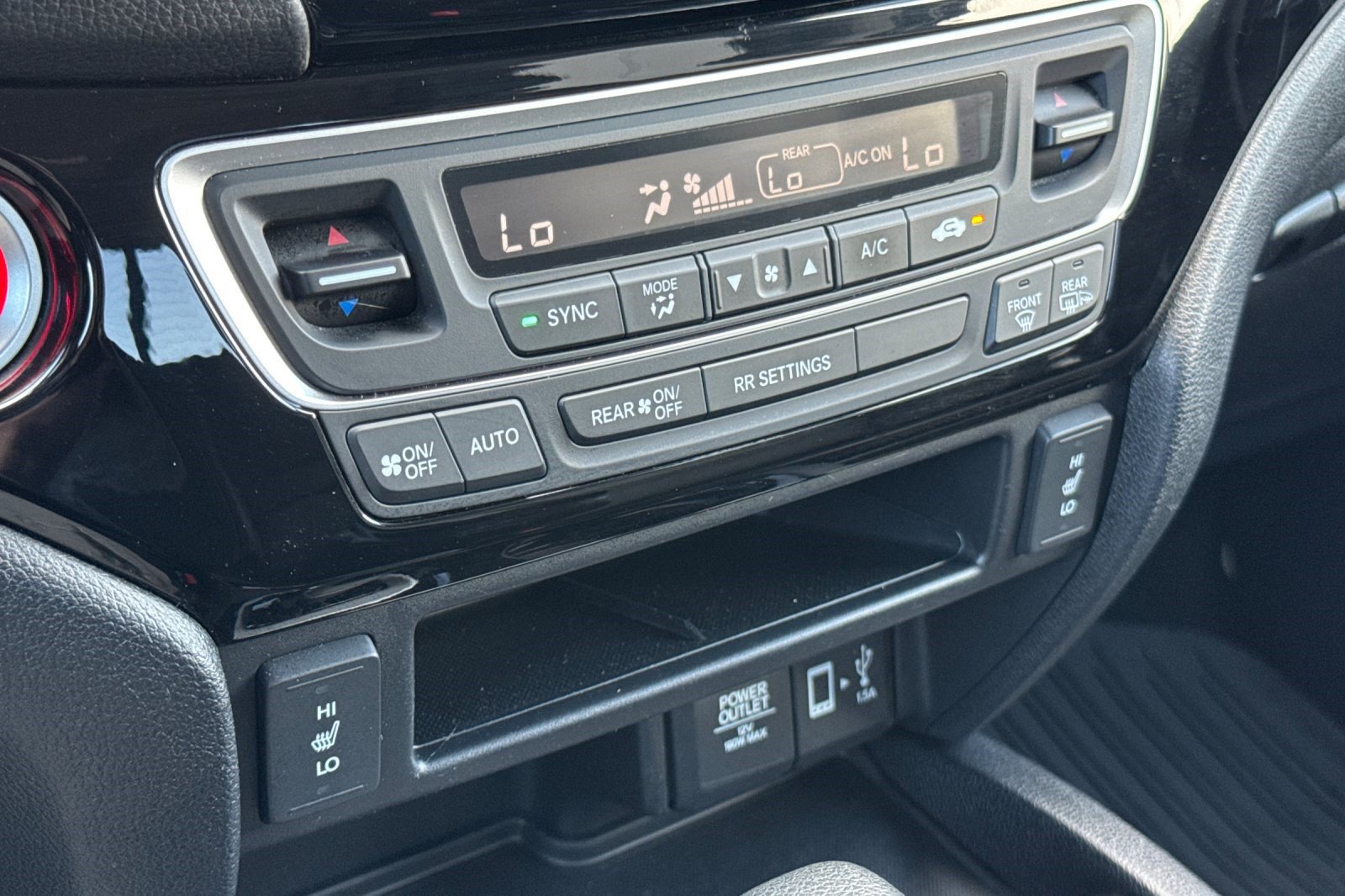Used 2017 Honda Ridgeline RTL-E image 19