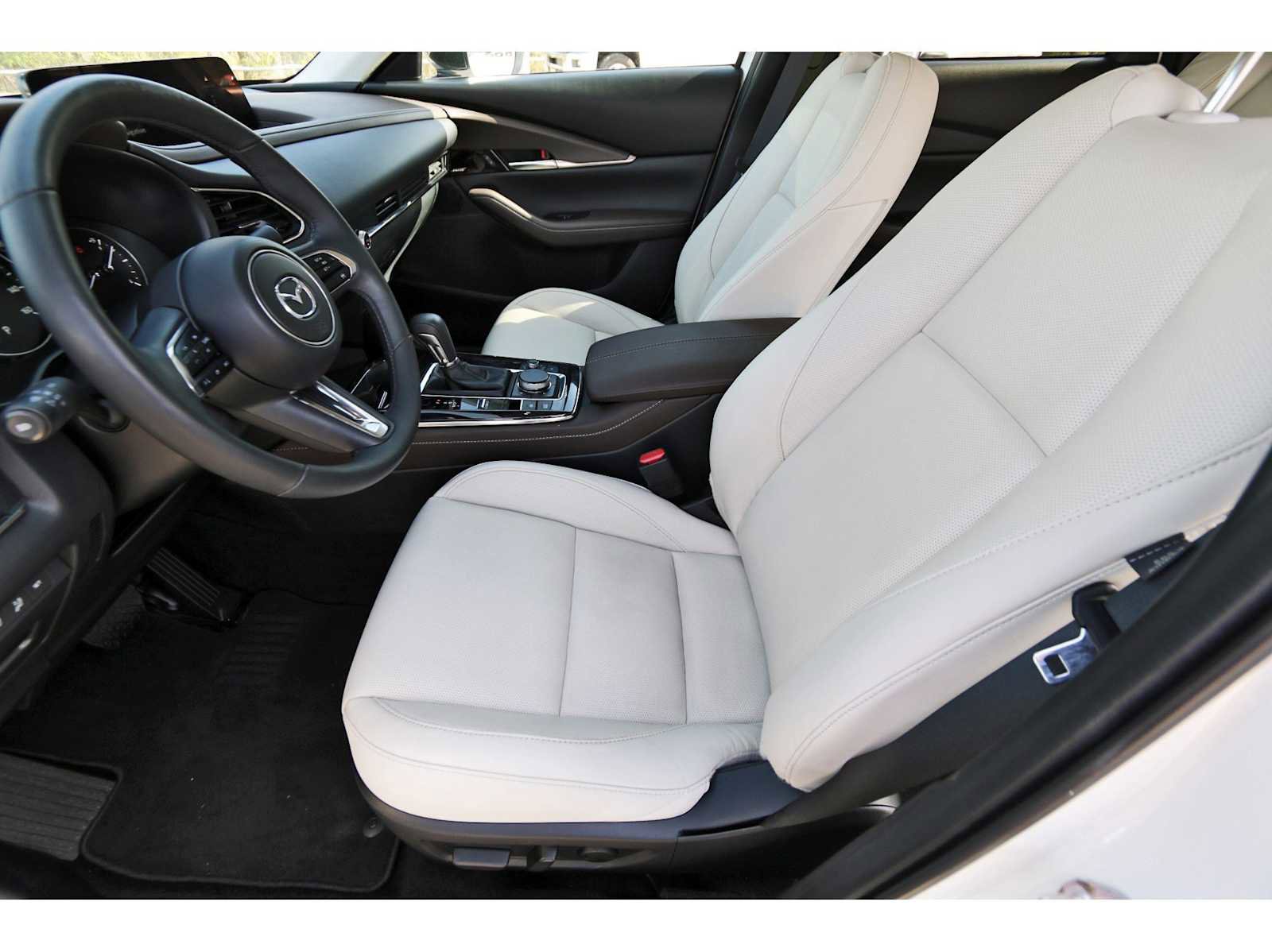 Used 2024 MAZDA CX-30 2.5 Turbo w/ Premium Package image 11