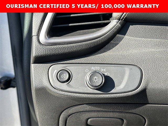 Certified 2022 Chevrolet Trax LS w/ Tint and Cruise Package image 23