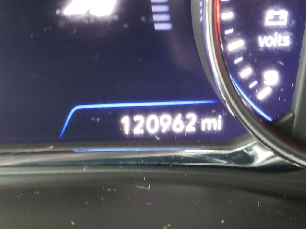 Used 2020 GMC Acadia Denali w/ LPO, 'HIT The Road' Package AWD/4WD image 17