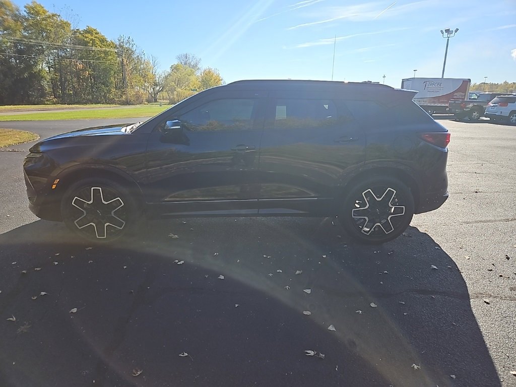 Used 2024 Chevrolet Blazer RS w/ Driver Confidence II Package image 4