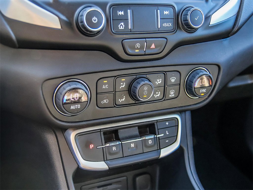 Certified 2023 GMC Terrain SLT image 32