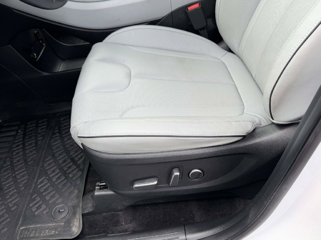 Used 2024 Hyundai Palisade SEL AWD/4WD image 17