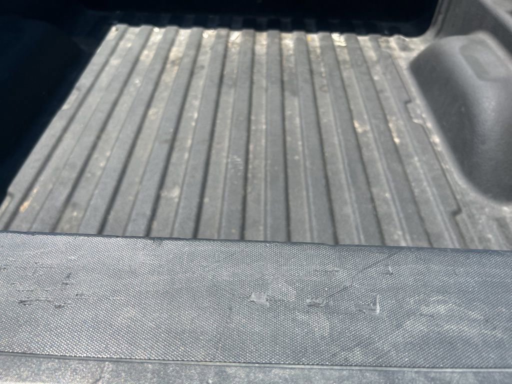 Used 2018 GMC Sierra 1500 SLT AWD/4WD image 16
