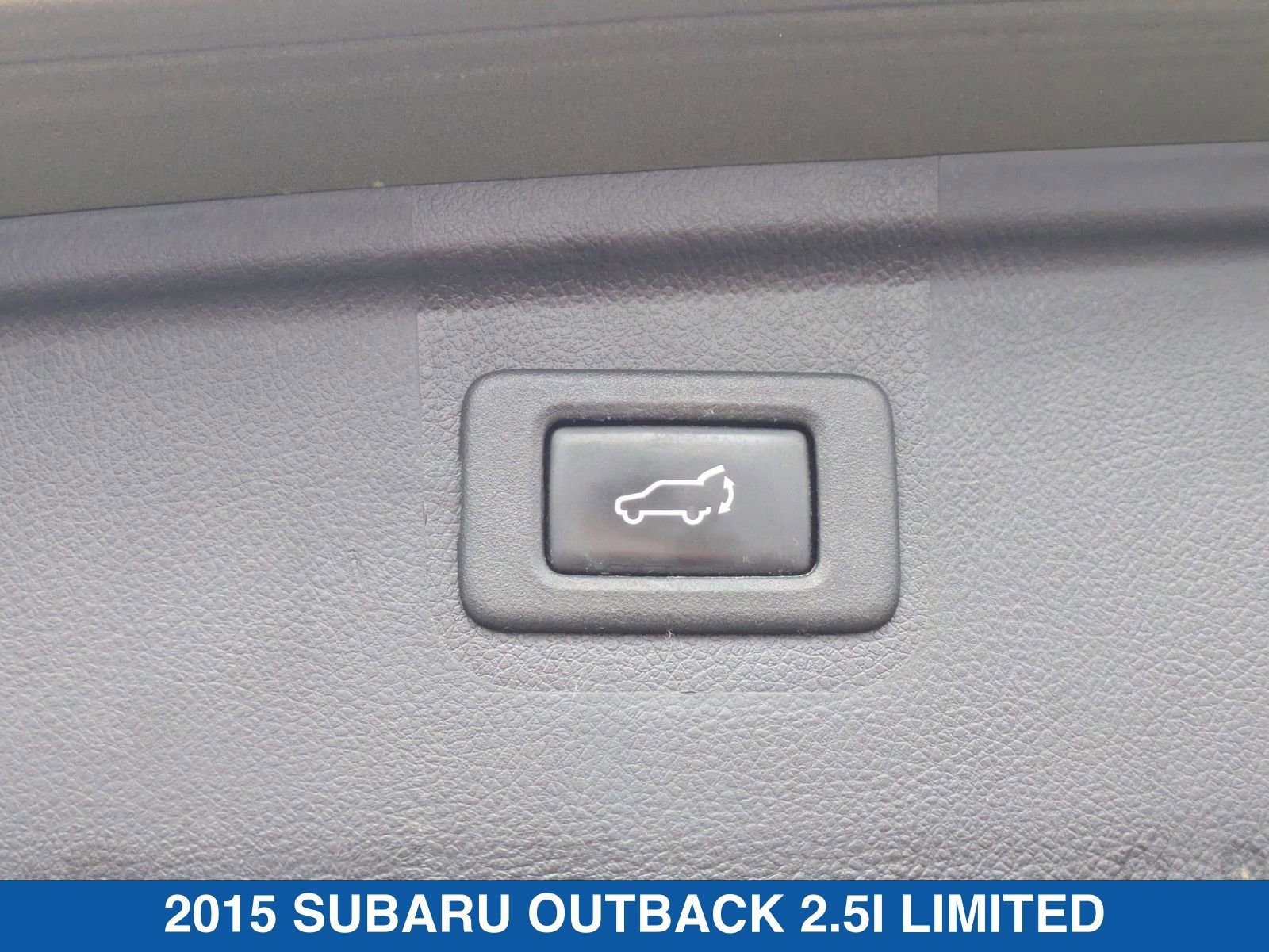 Used 2015 Subaru Outback 2.5i Limited image 34