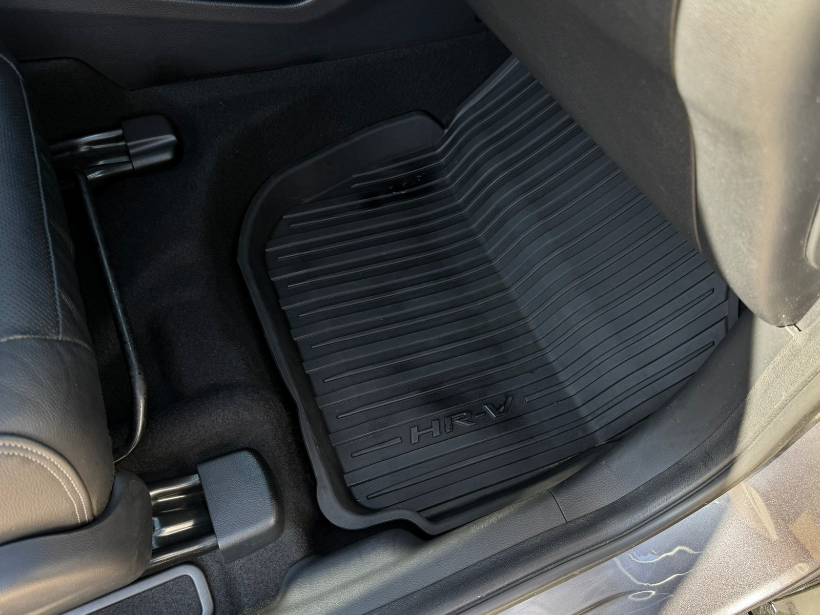 Certified 2022 Honda HR-V EX-L image 14