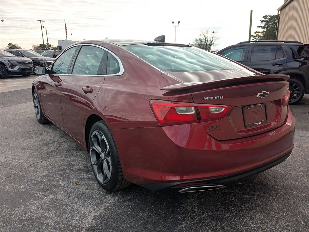 Used 2019 Chevrolet Malibu RS image 3