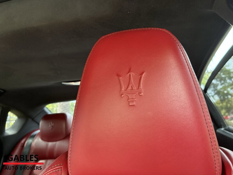 Used 2017 Maserati Quattroporte S GranSport Q4 AWD/4WD image 24
