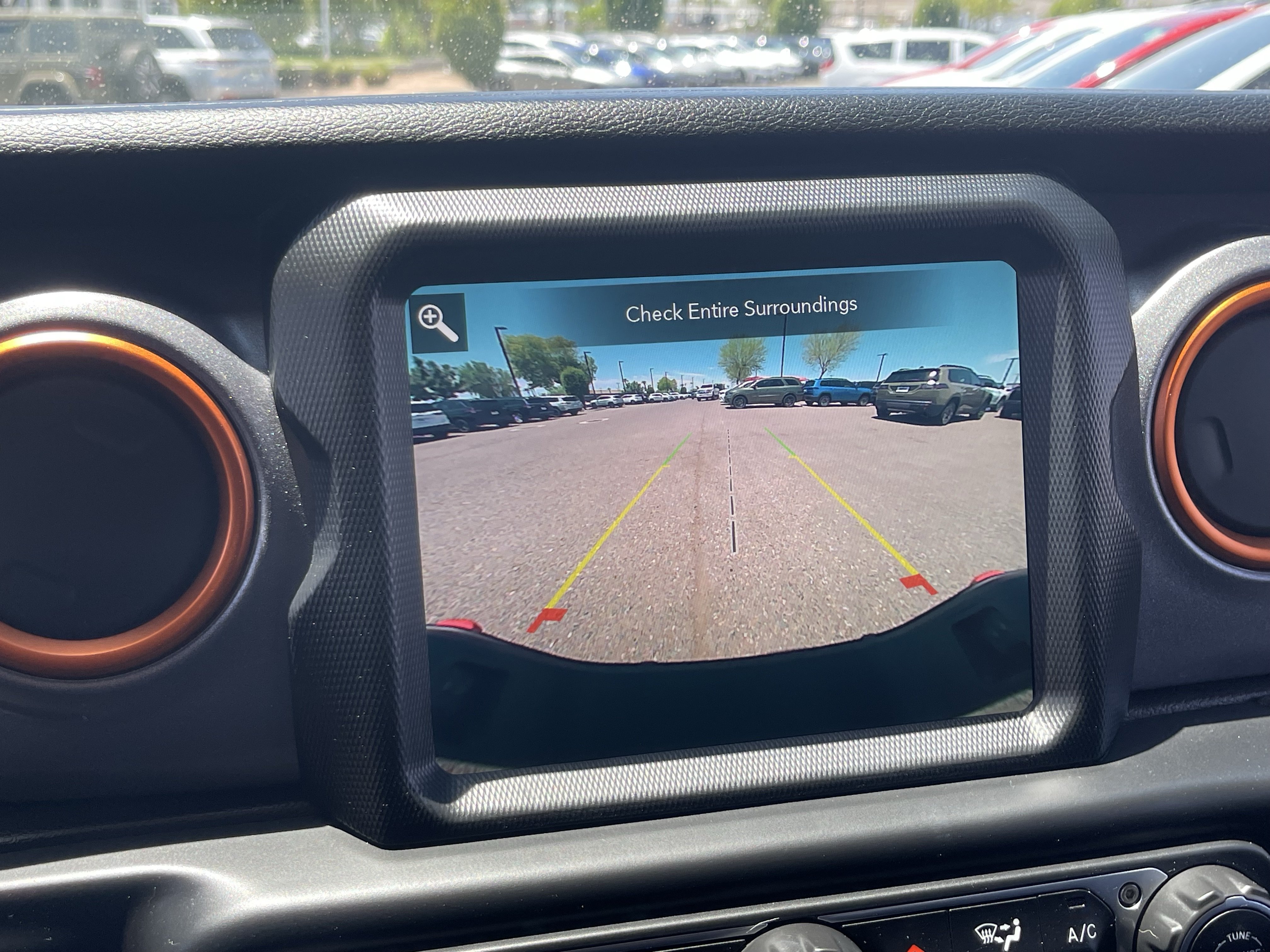 Used 2021 Jeep Gladiator Mojave AWD/4WD image 26