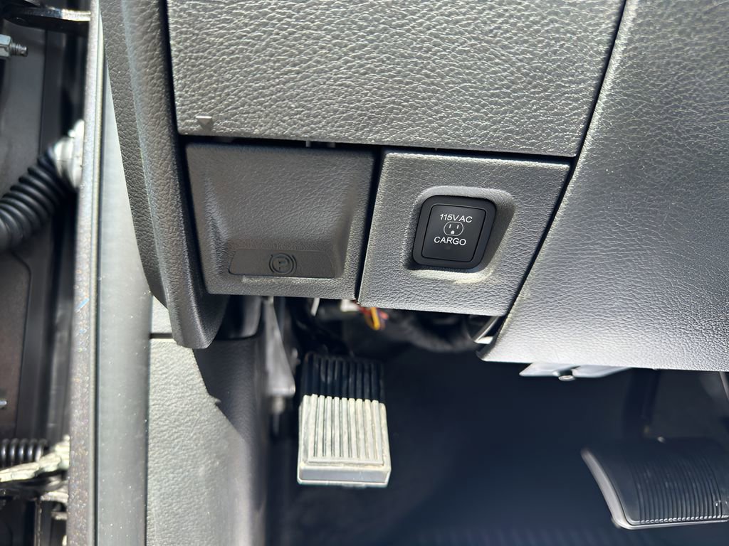 New 2025 RAM 2500 Laramie image 16