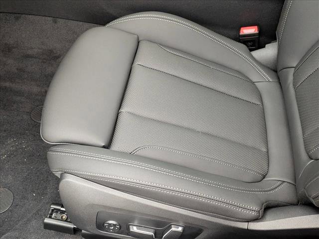 New 2026 BMW 330i xDrive Sedan image 4