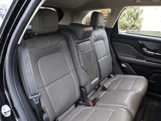 Used 2023 Lincoln Corsair Reserve w/ Jet Appearance Package image 12