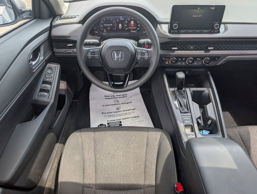 Used 2024 Honda Accord EX image 25