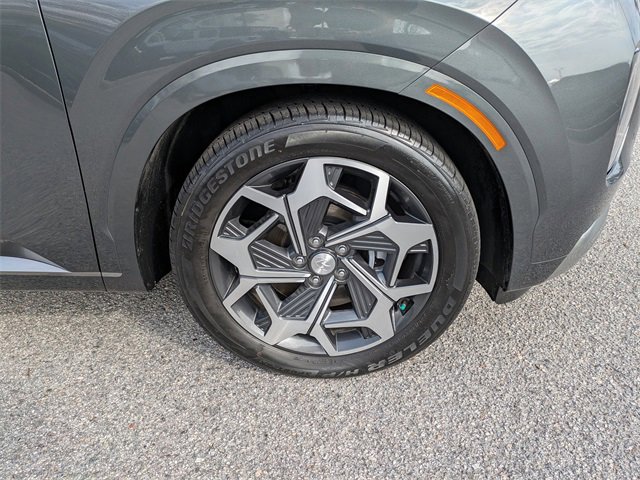 Used 2022 Hyundai Palisade Calligraphy image 12