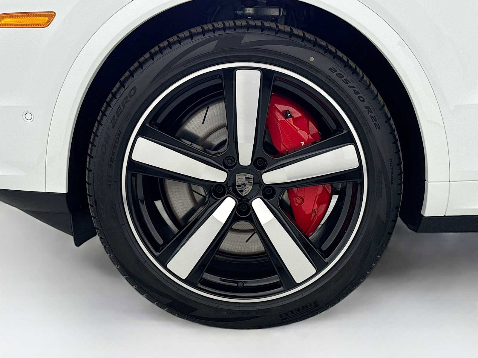 New 2026 Porsche Cayenne Turbo image 33