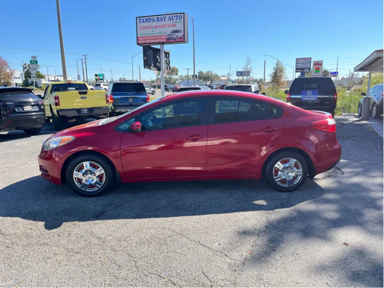 Used 2016 Kia Forte LX image 8