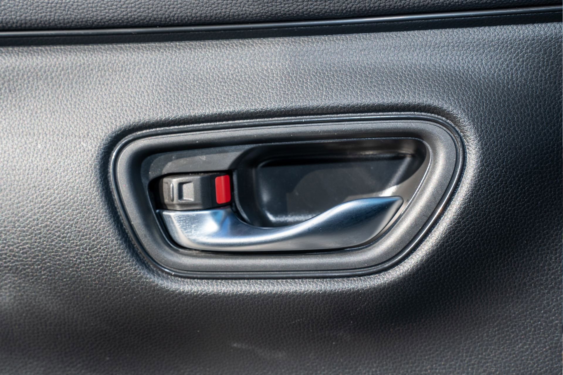 Certified 2023 Honda HR-V LX image 26