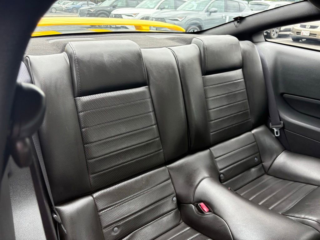 Used 2006 Ford Mustang GT RWD image 22