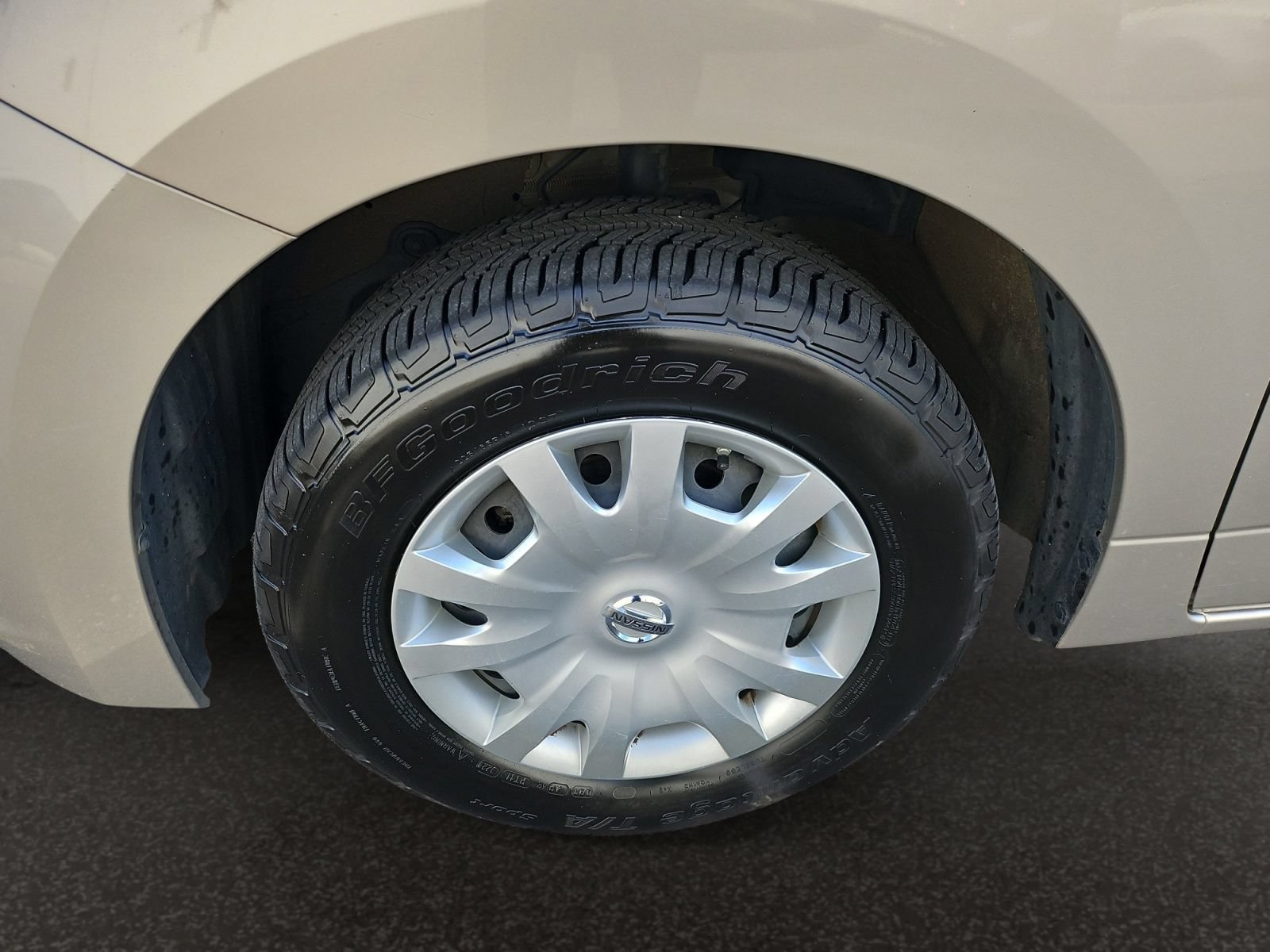 Used 2012 Nissan Quest S FWD image 37