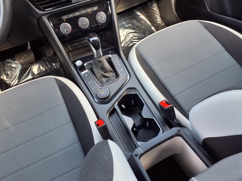 Used 2025 Volkswagen Taos S AWD/4WD image 10