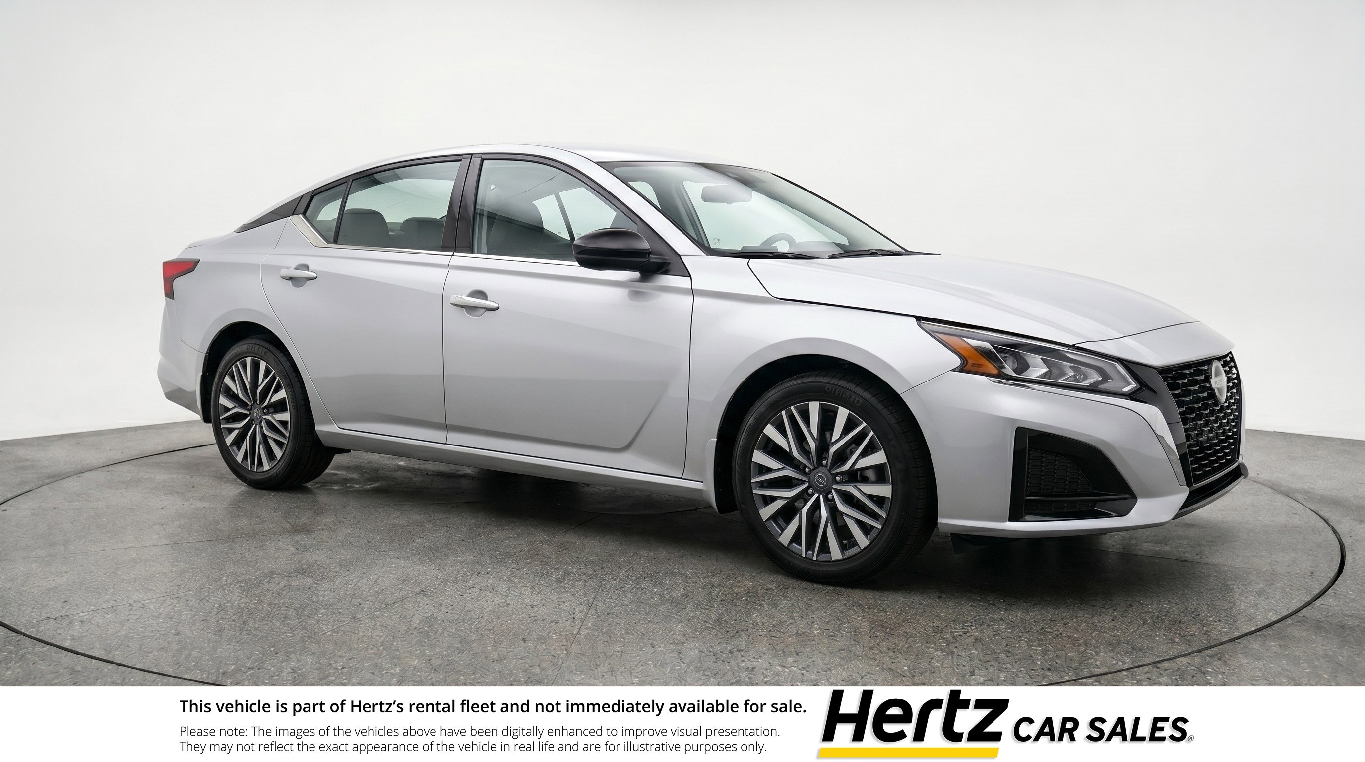 Used 2025 Nissan Altima 2.5 SV FWD image 1