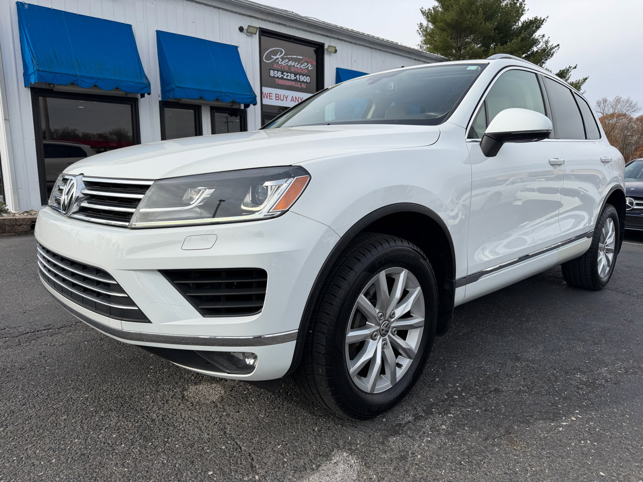 Used 2016 Volkswagen Touareg Sport