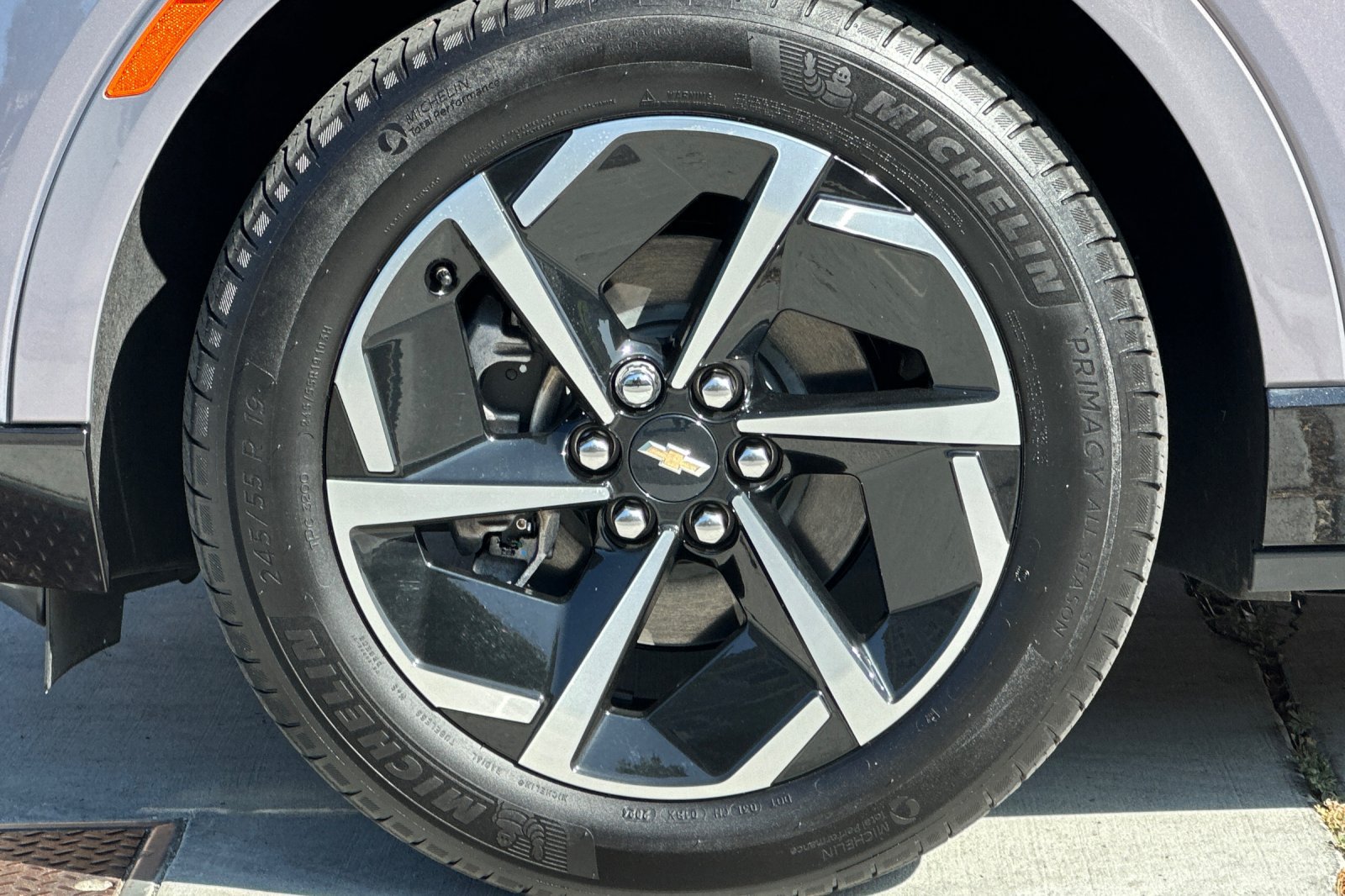 Used 2024 Chevrolet Equinox EV LT w/ LPO, Blackout Package FWD image 26