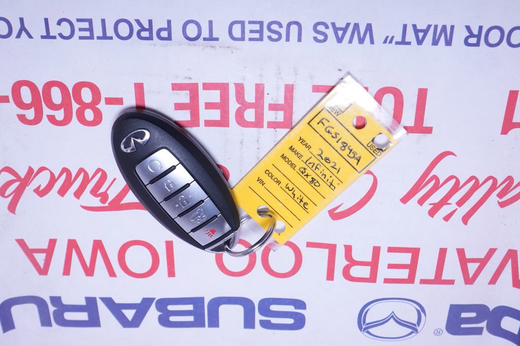 Used 2021 INFINITI QX80 Sensory w/ Cargo Package image 52