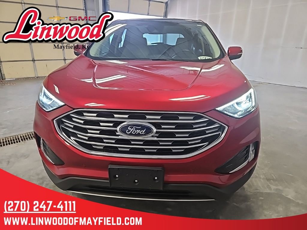 Used 2021 Ford Edge Titanium AWD/4WD image 3